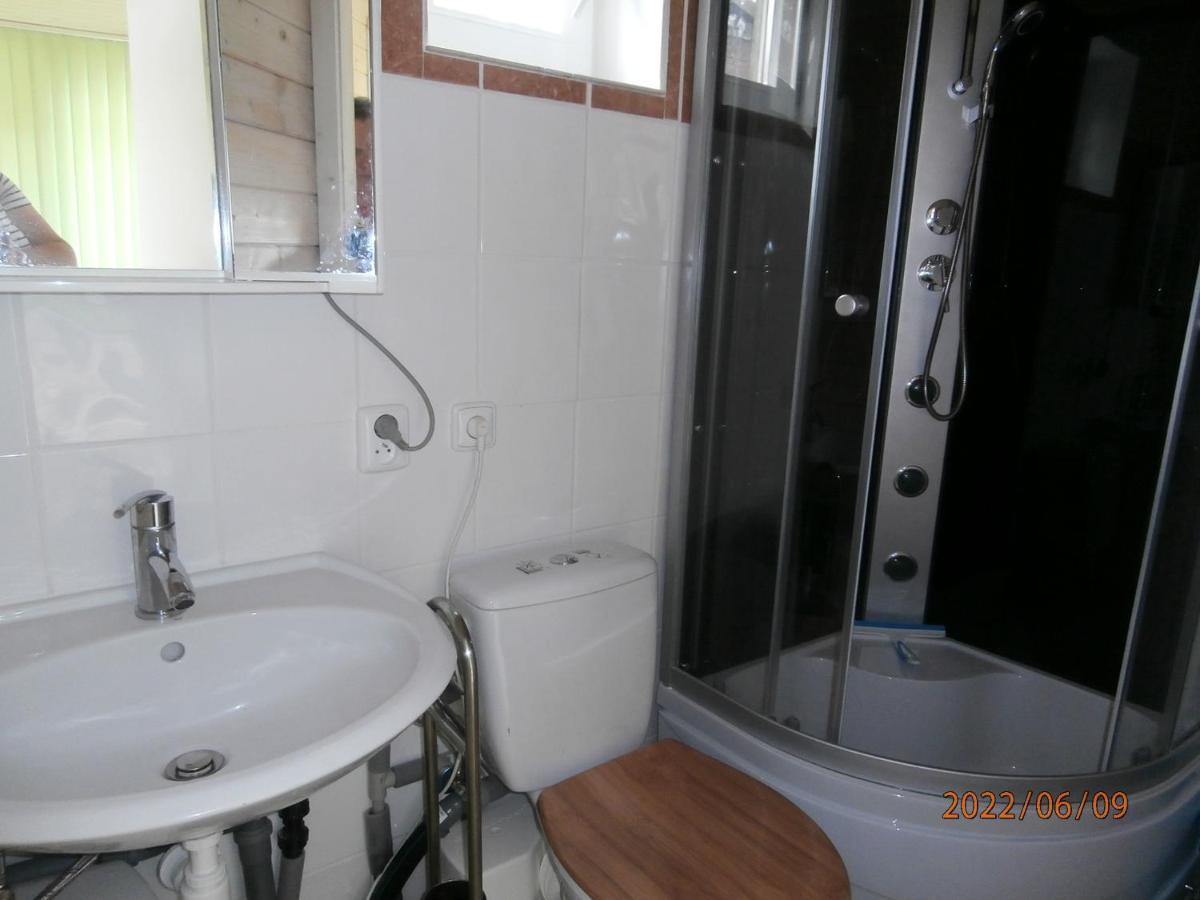 Rekreacni Chatka / Tiny House Apartment Františkovy Lázně Екстериор снимка