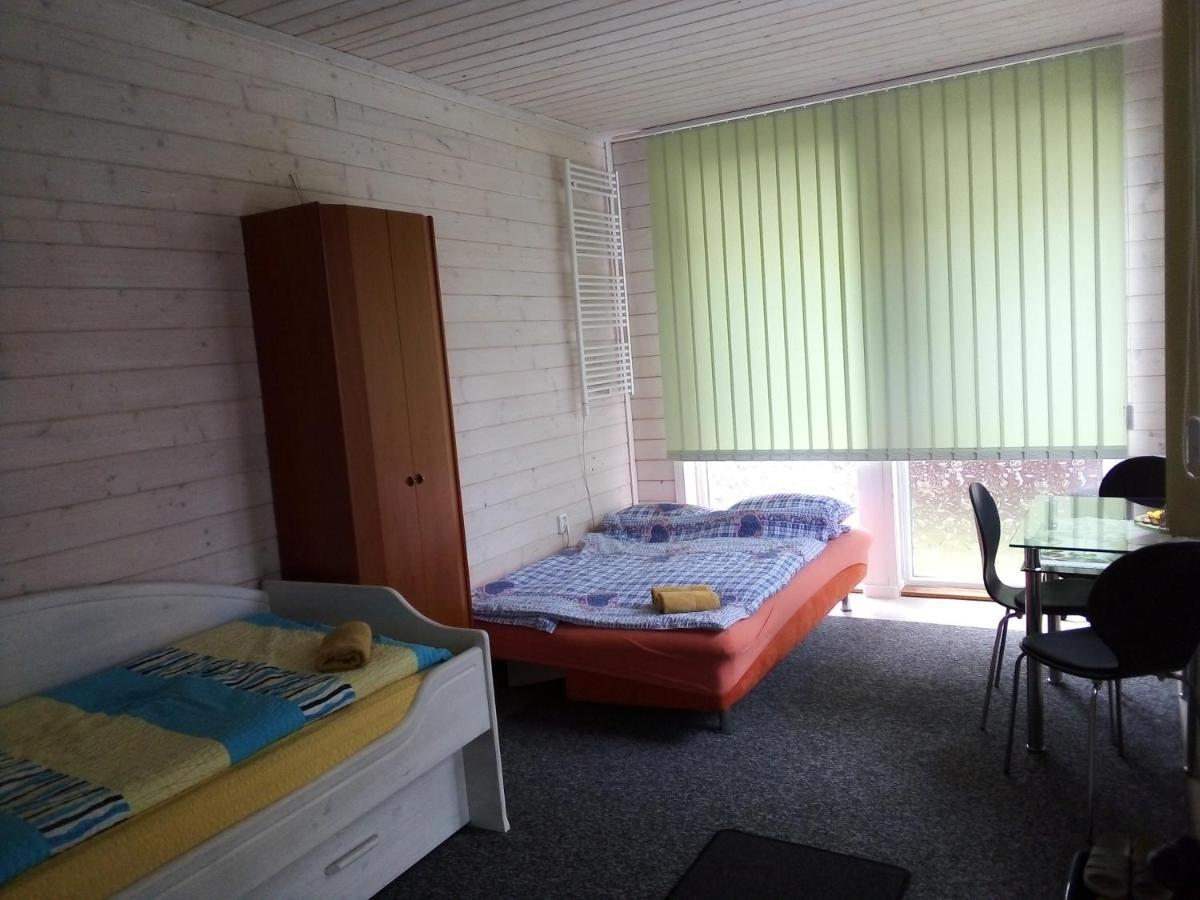 Rekreacni Chatka / Tiny House Apartment Františkovy Lázně Екстериор снимка